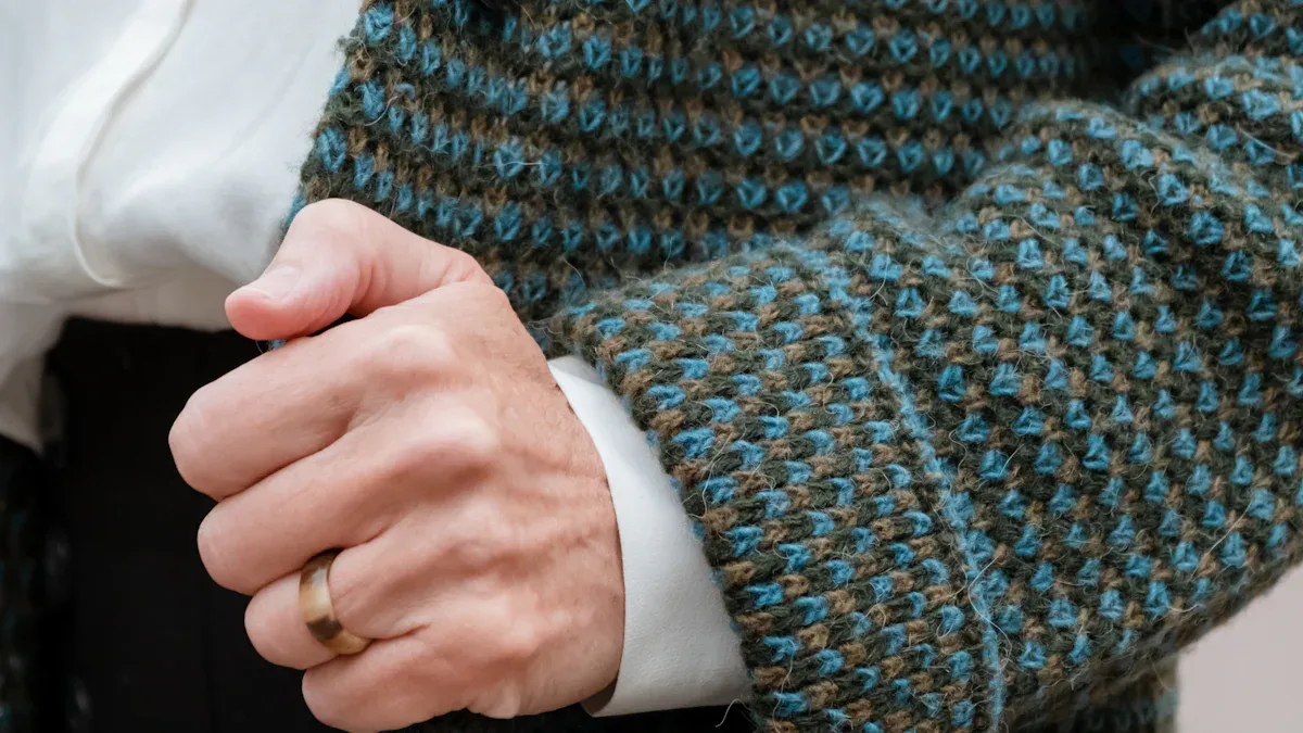 Knitwear Style & Fit