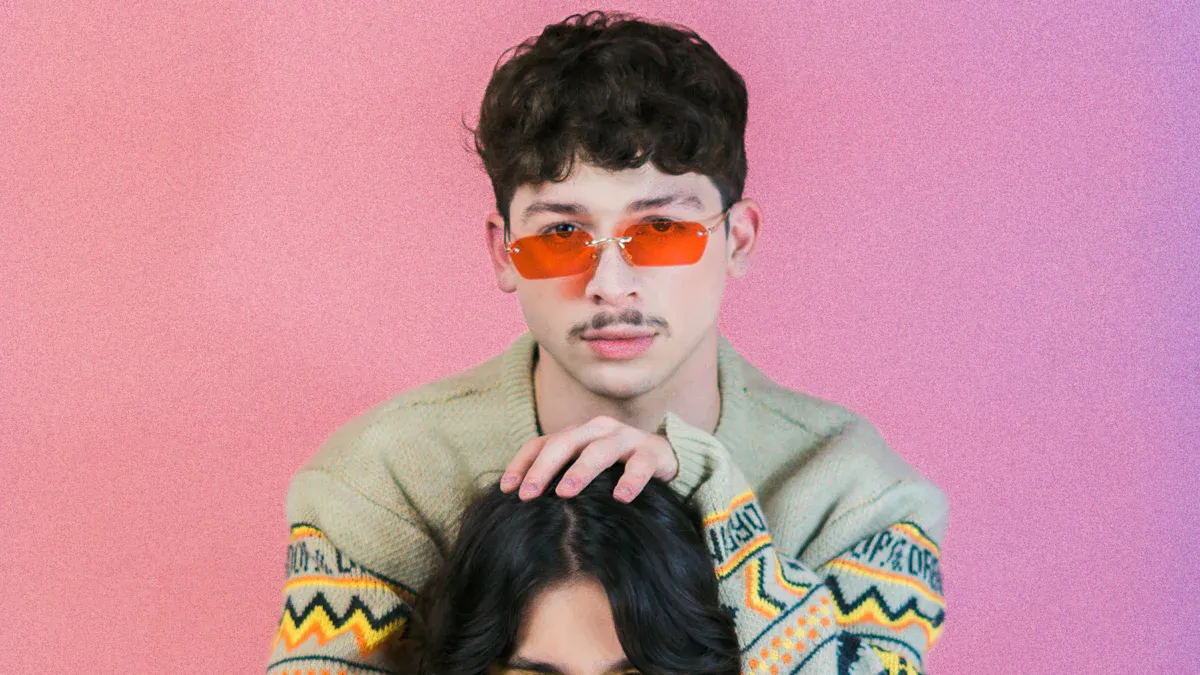 Top 10 Knitwear Manufacturers in Toronto