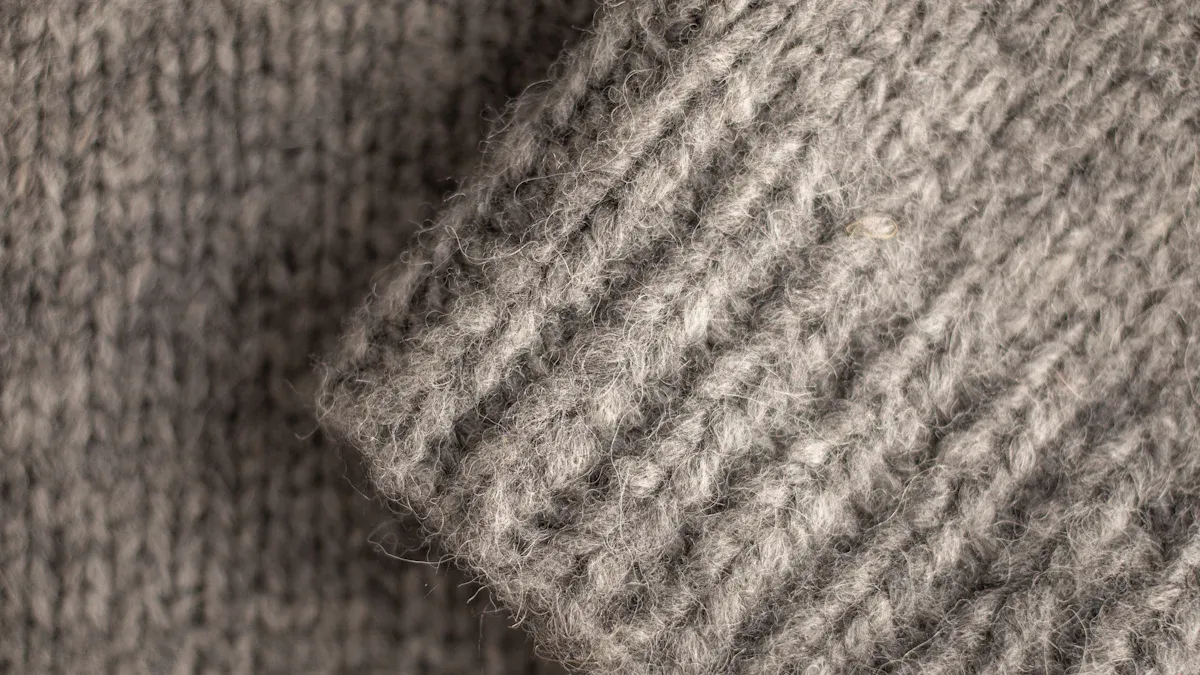 Identifying links-links knitwear