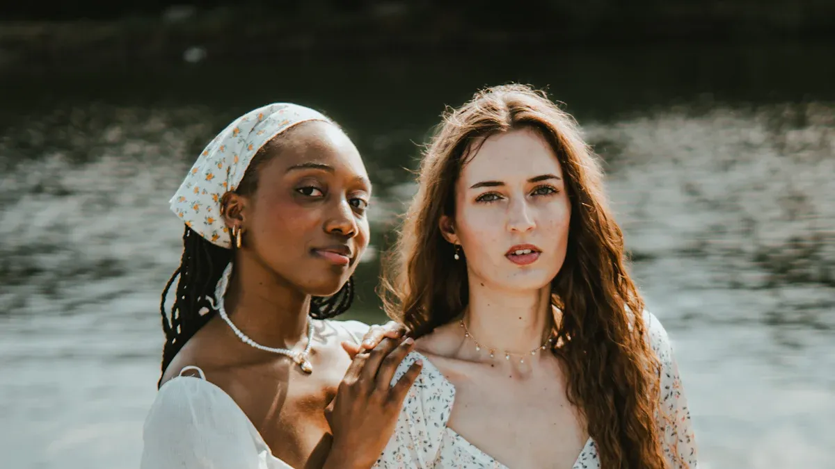 Brand Vibe & Lifestyle