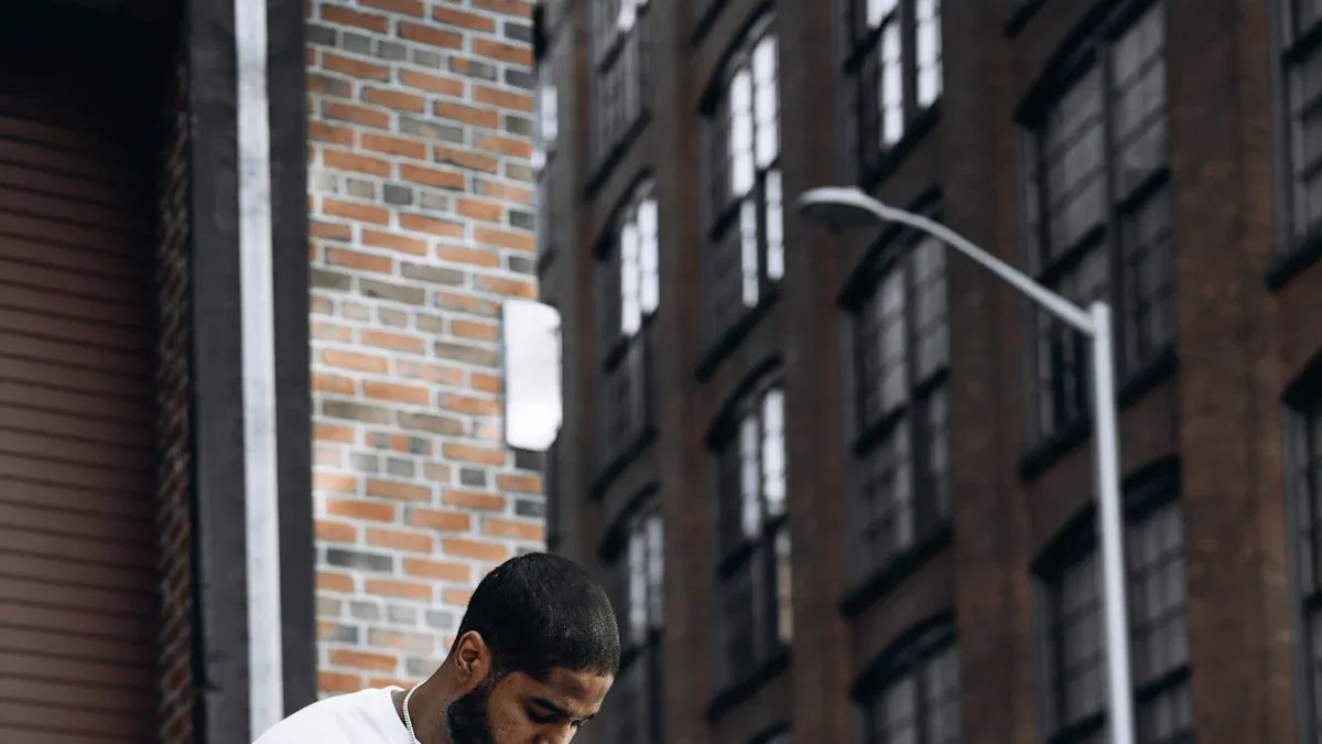 Top 15 Brands Like Rag & Bone for Effortlessly Cool Style