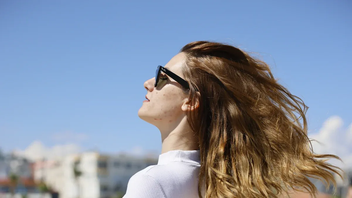 Summer: Ways to Wear a White Sweater