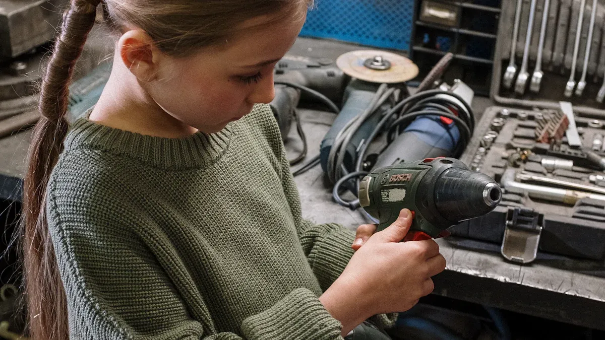 How We Tested Fabric Shavers